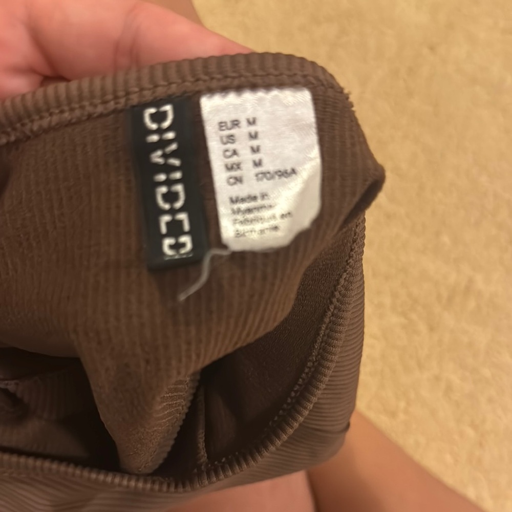 Brown Ribbed Halter Top - Picture 2 of 3
